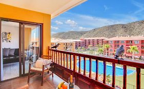 Lovely Mocan, Pool, Fast Wi-Fi, Padel Court